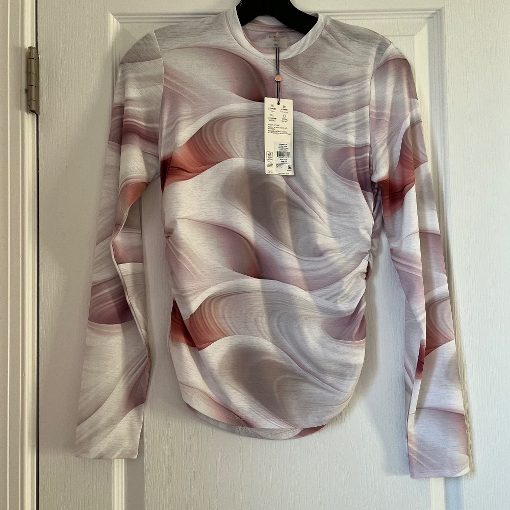 New Women’s Calais Tissue Texture LS Crew Dunes Coral Golf Top Size XS